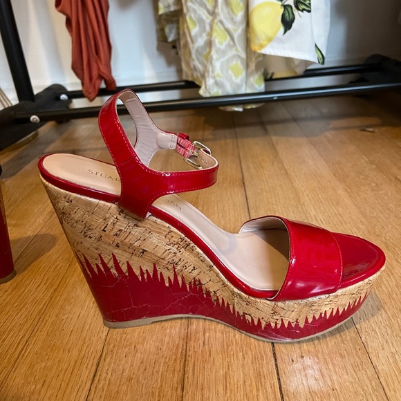 Stuart Weitzman Red Flame Painted Patent Cork Wedge Heel - Picture 11 of 17